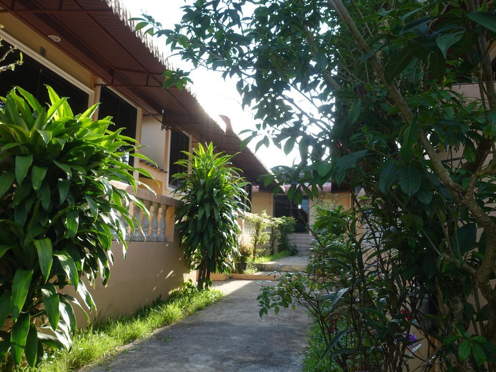 Naiyang Cottage Nai Yang Beach Extérieur photo