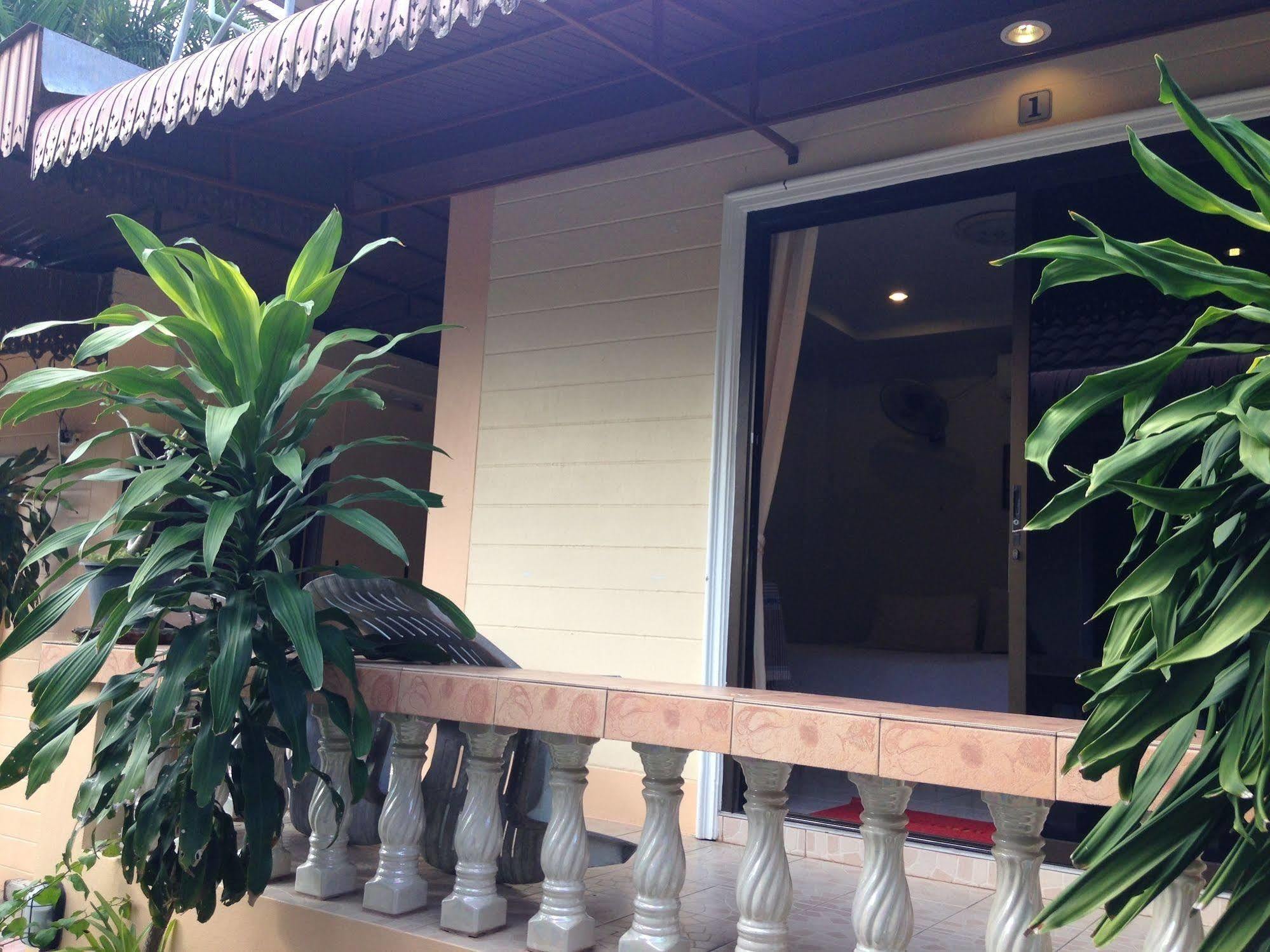 Naiyang Cottage Nai Yang Beach Extérieur photo
