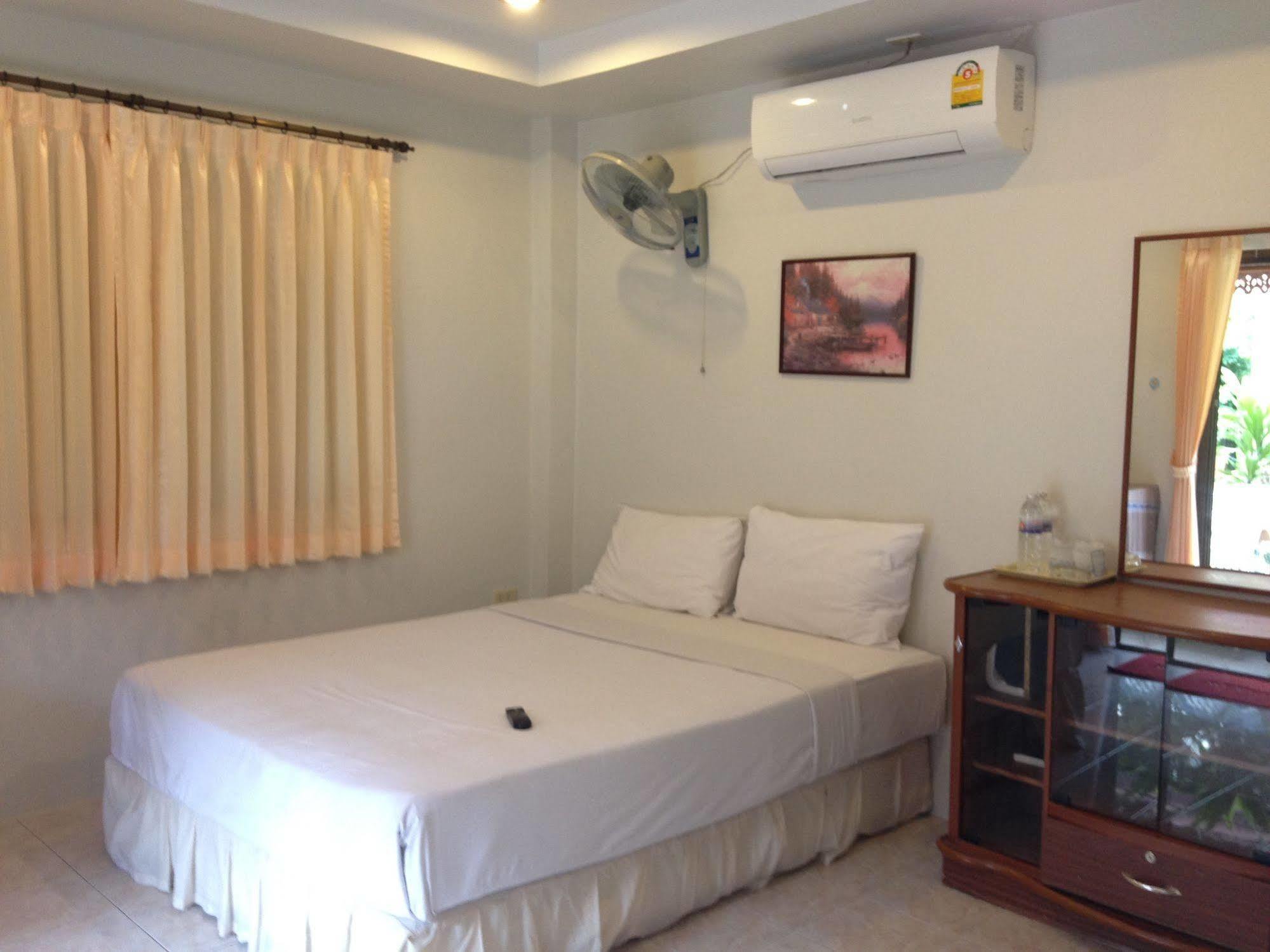Naiyang Cottage Nai Yang Beach Extérieur photo