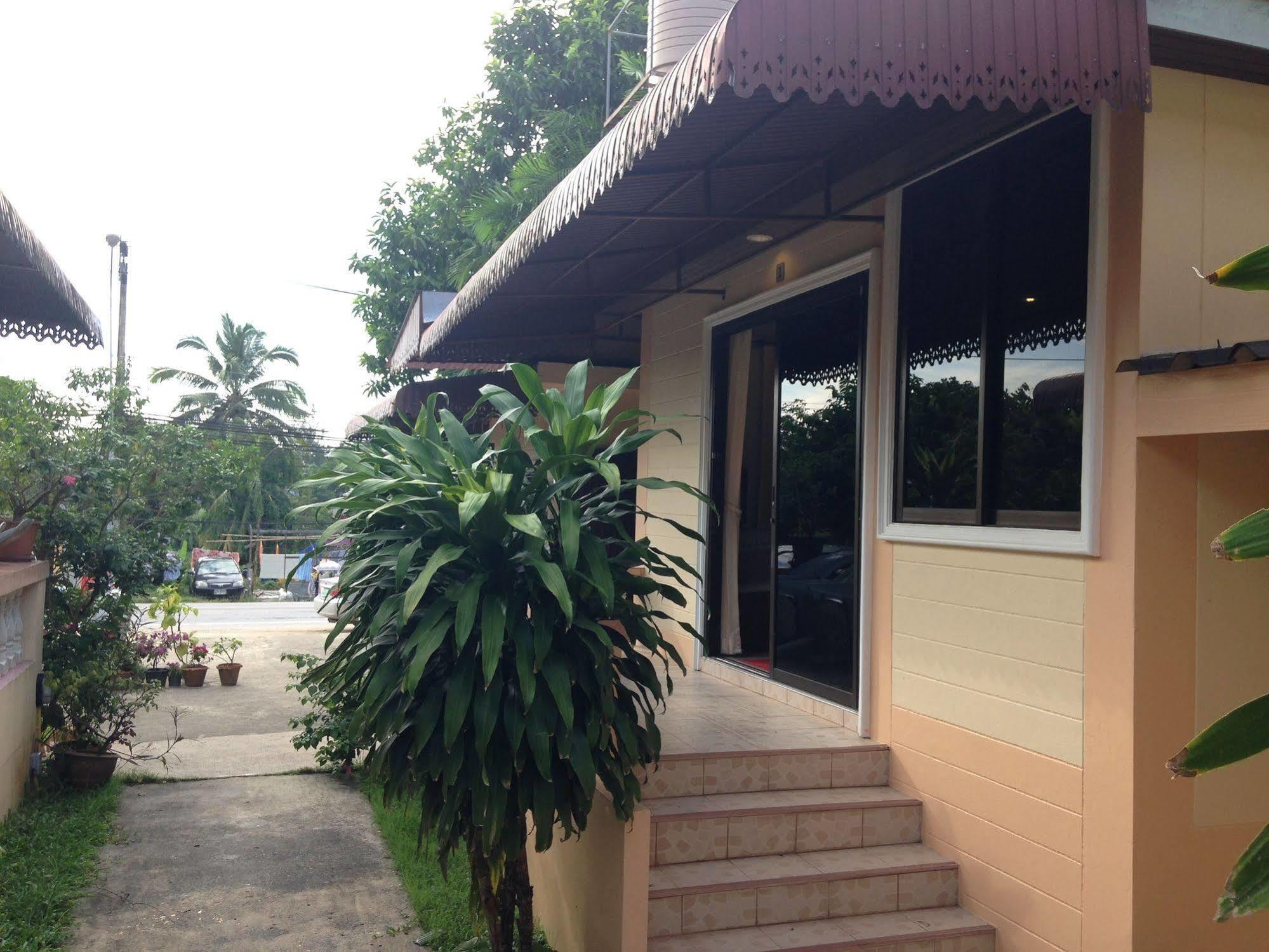 Naiyang Cottage Nai Yang Beach Extérieur photo