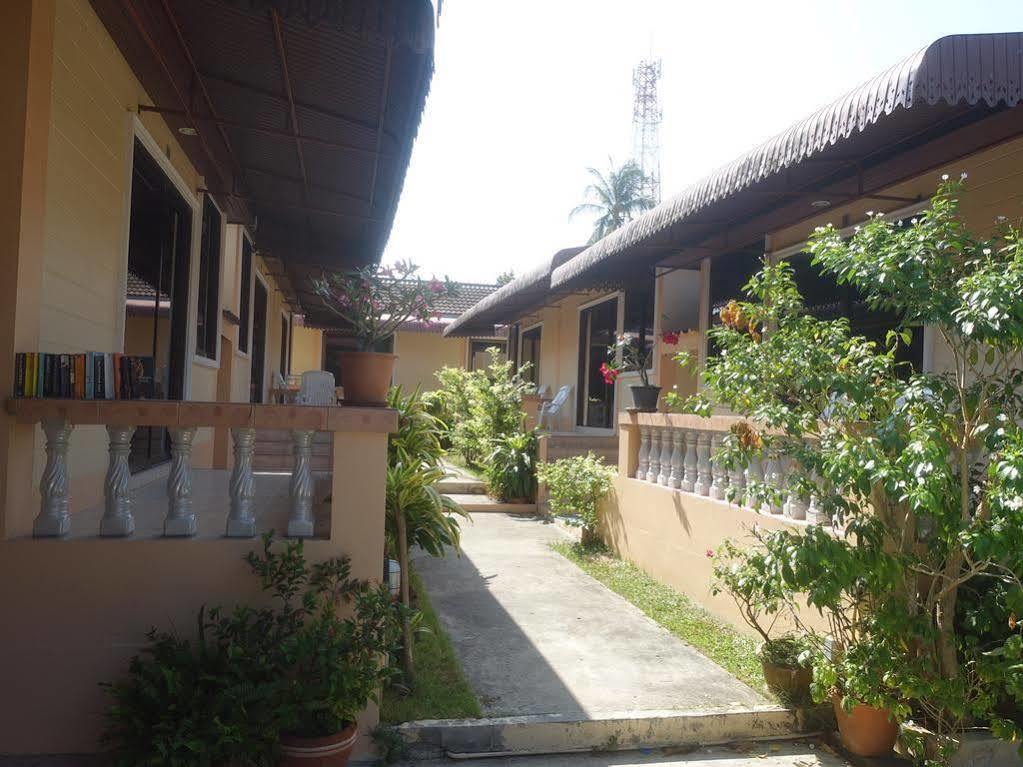 Naiyang Cottage Nai Yang Beach Extérieur photo